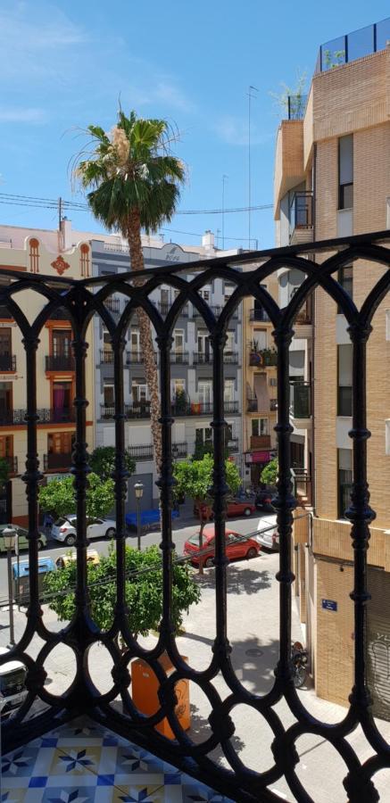 Beams & Bricks Appartement Valencia Buitenkant foto